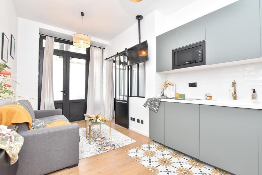 Charming Flat In Montmartre - Imhost Apartman Párizs Kültér fotó