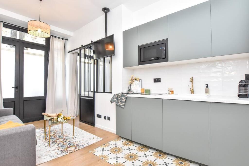 Charming Flat In Montmartre - Imhost Apartman Párizs Kültér fotó